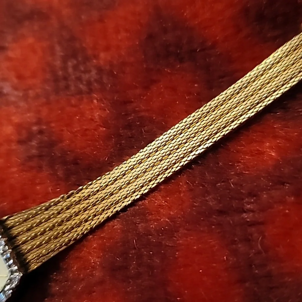 Vintage Helbros Diamond Accent Cocktail Watch SuperQuartz Adjustable Stripe Band